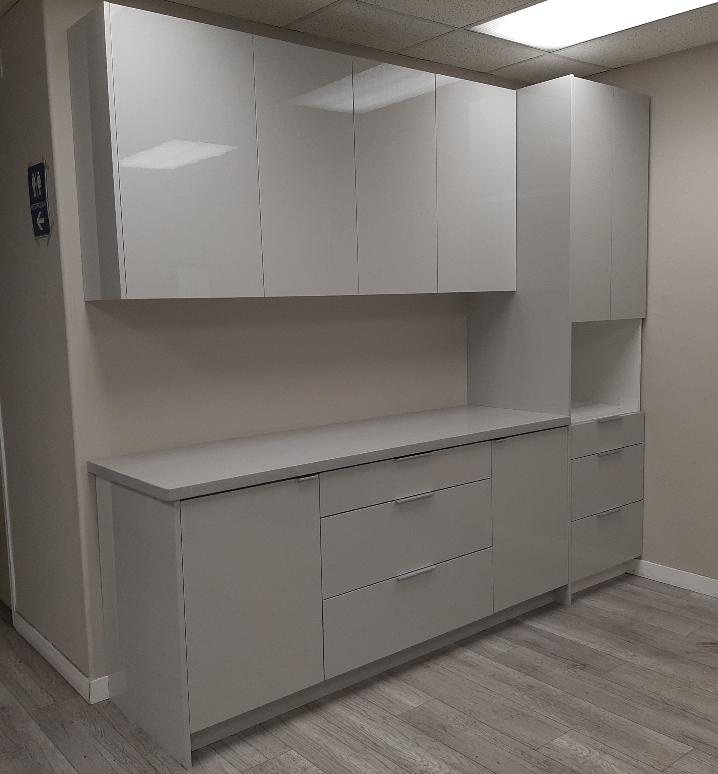 Kitchen Cabinet